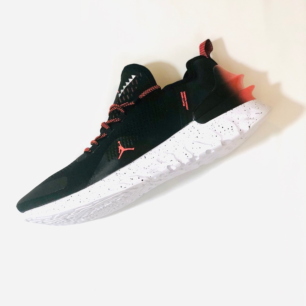 SOLD— Jordan React Havoc